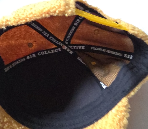 Yellow Textured Cap - Picture 4 of 4